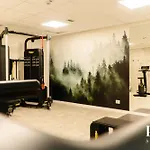 Bilocale Con Piscina E Garage - Poluc *
